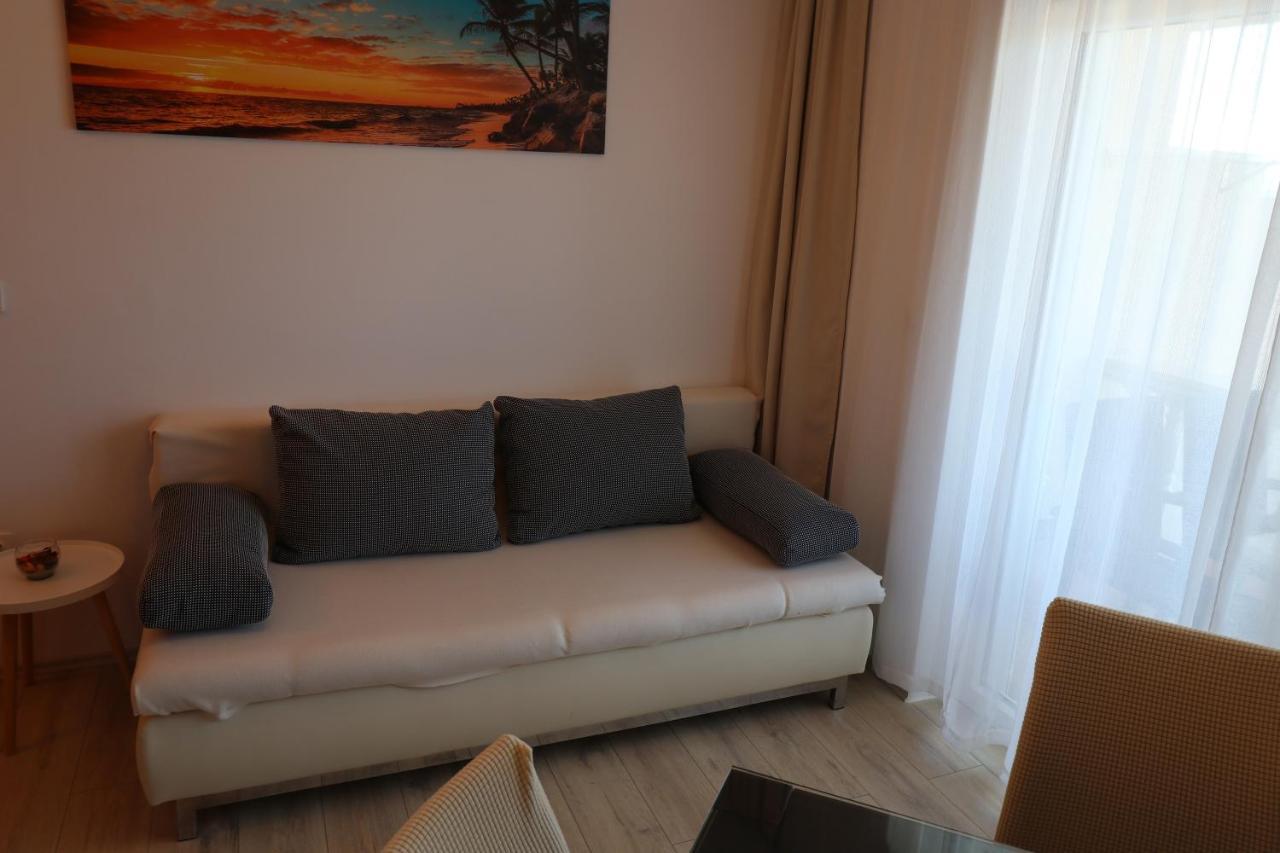 Apartmani Bilokapic Primošten Esterno foto